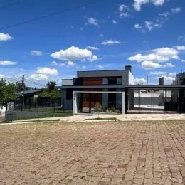 Casa com 3 dormitórios, foto 2