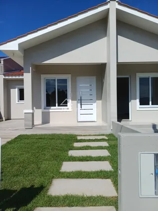 Casa geminada com 2 dormitórios, foto 2