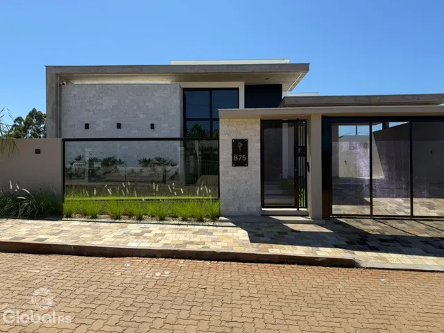 Casa com 3 dormitórios