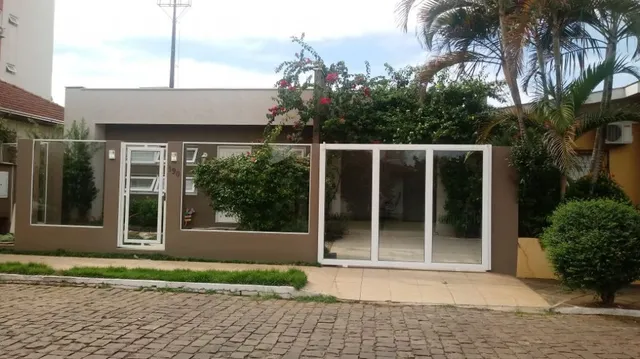 Casa com 3 dormitórios
