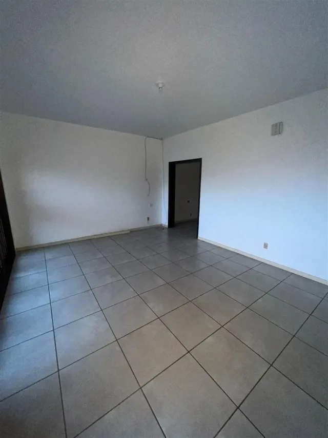 Casa com 5 dormitórios, foto 5