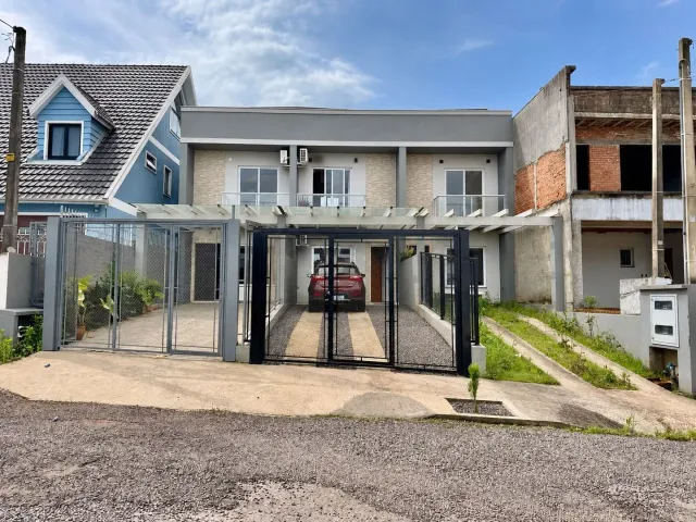 Sobrado com 2 dormitórios