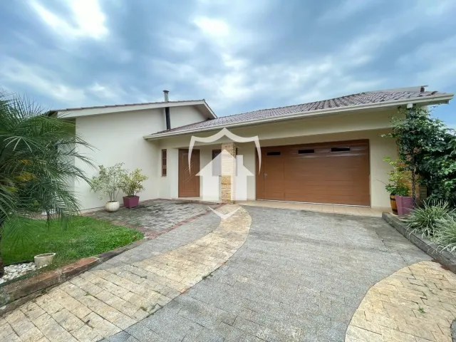 Casa com 3 dormitórios
