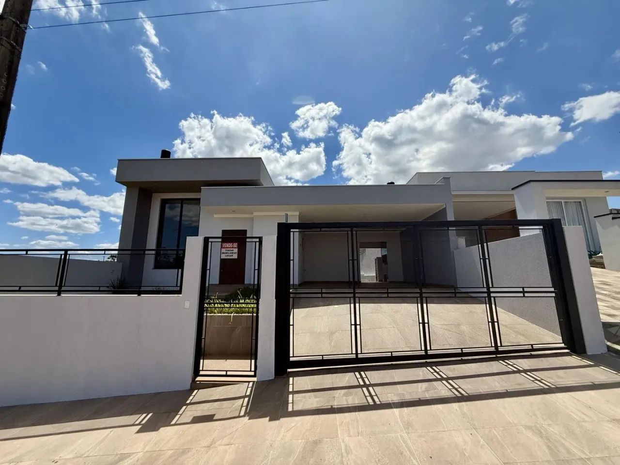 Casa com 3 dormitórios, foto 1