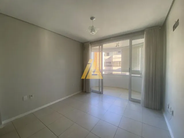 Apartamento com 2 dormitórios, foto 4