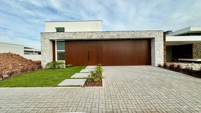 Casa com 3 dormitórios, foto 2