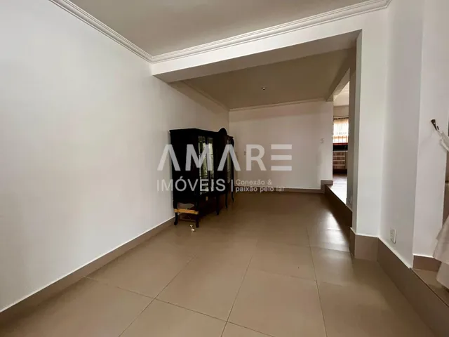 Casa com 4 dormitórios, foto 2