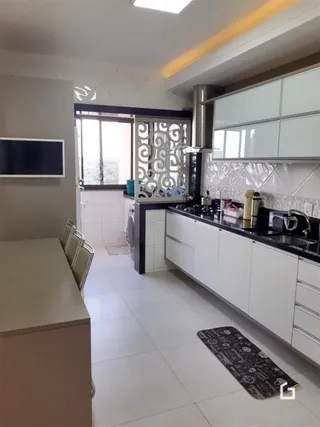 Apartamento com 3 dormitórios, foto 3