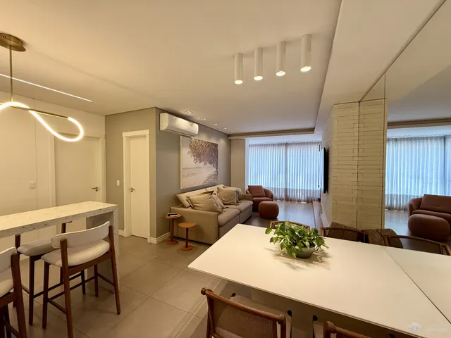 Apartamento com 2 dormitórios, foto 2