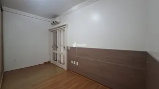 Apartamento com 3 dormitórios, foto 20