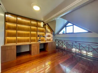 Casa com 4 dormitórios, foto 8