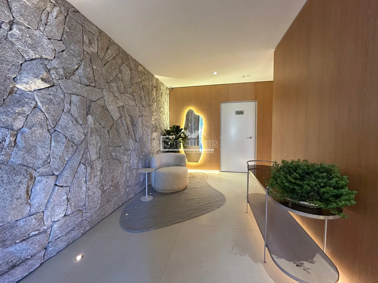 Apartamento com 3 dormitórios, foto 1