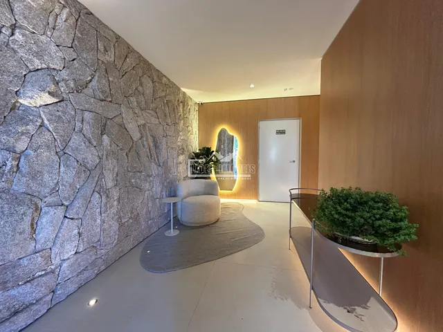 Apartamento com 3 dormitórios