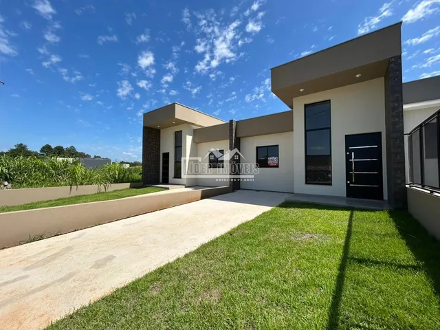 Casa geminada com 3 dormitórios