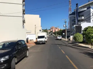 Vista externa de um prédio residencial na rua em Lajeado, Brasil.