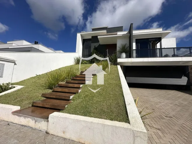 Casa com 3 dormitórios