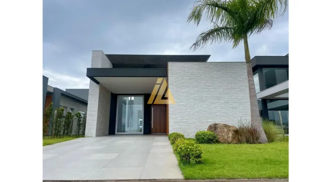 Casa com 3 dormitórios