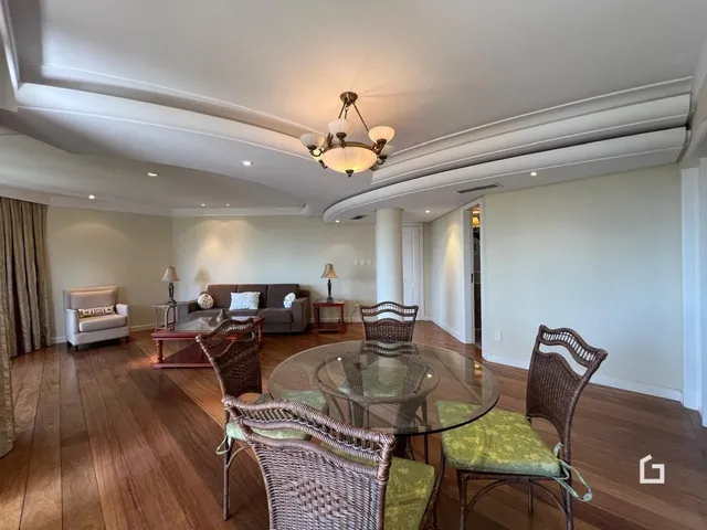 Apartamento com 3 dormitórios, foto 2