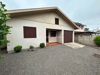 Casa com 3 dormitórios, foto 1