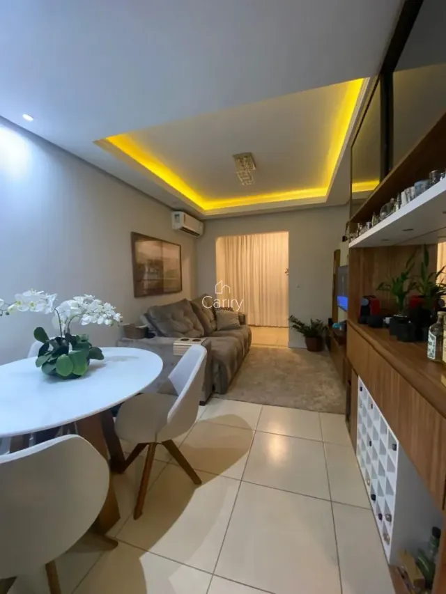 Apartamento com 2 dormitórios