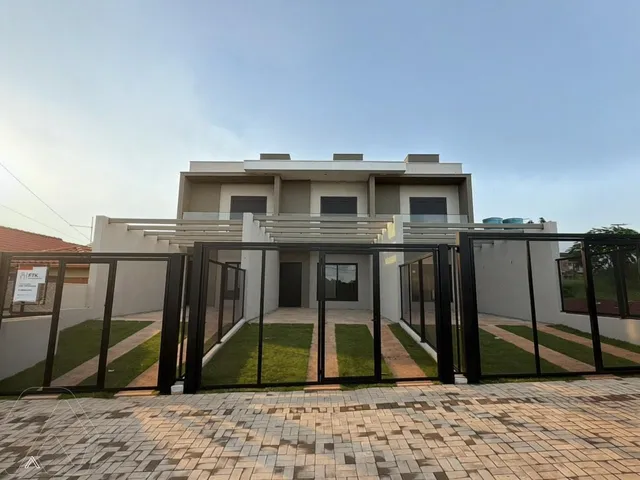 Sobrado com 2 dormitórios