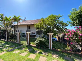 Casa com 4 dormitórios, foto 2