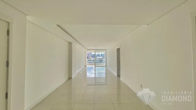 Apartamento com 3 dormitórios, foto 2