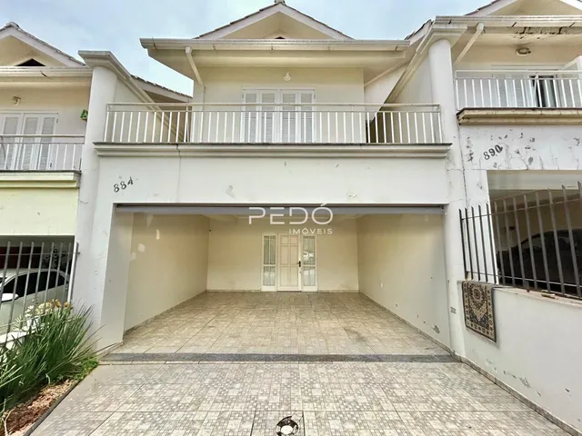 A fachada de uma residência em Lajeado, Brasil.