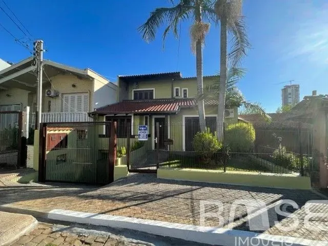 Casa com 4 dormitórios, foto 2