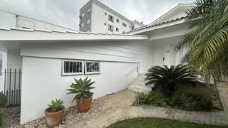 Casa com 5 dormitórios, foto 2
