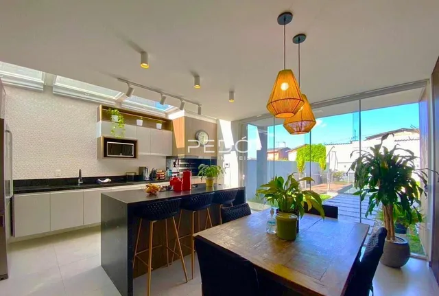 Casa com 2 dormitórios