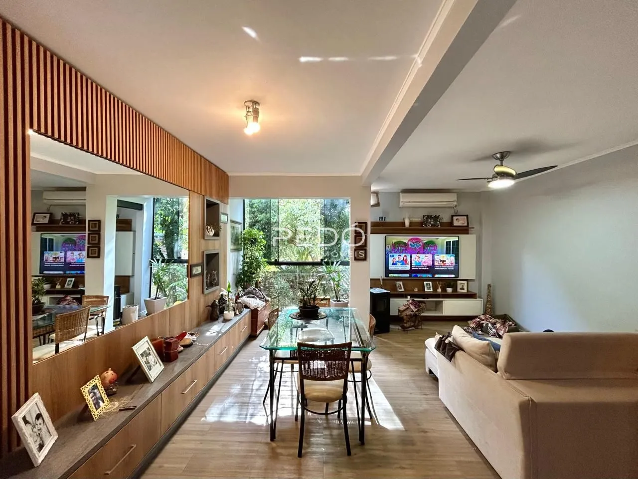 Apartamento com 3 dormitórios, foto 1