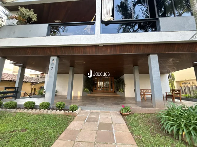Fachada de um imóvel residencial em Lajeado, Brasil.
