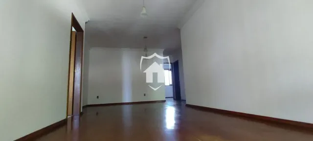Apartamento com 3 dormitórios, foto 2