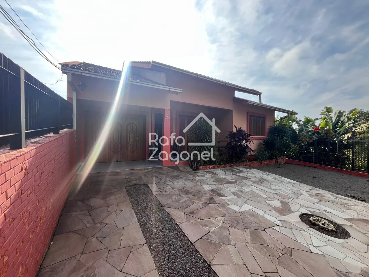 Casa com 3 dormitórios, foto 1