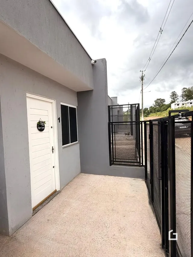 Casa geminada com 3 dormitórios, foto 2