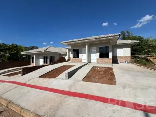 Casa geminada com 2 dormitórios, foto 2