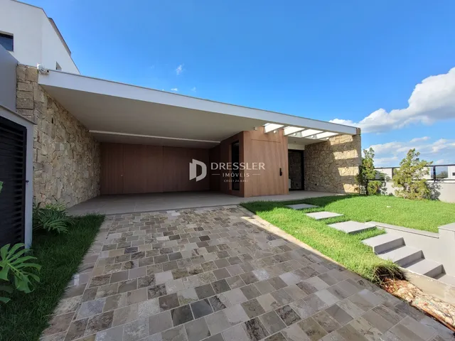 Casa com 3 dormitórios, foto 2