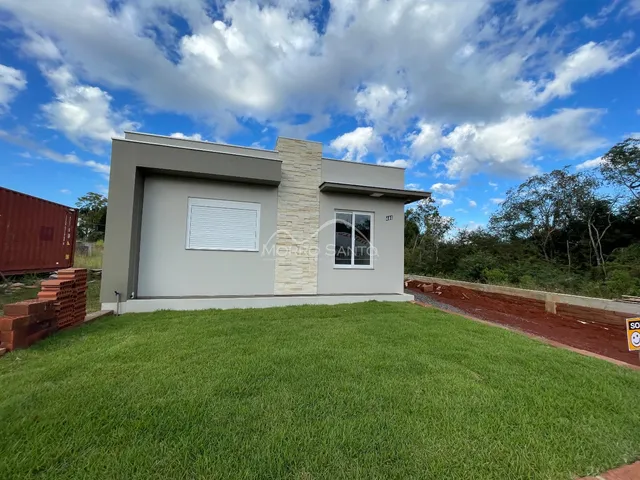 Casa com 1 dormitório