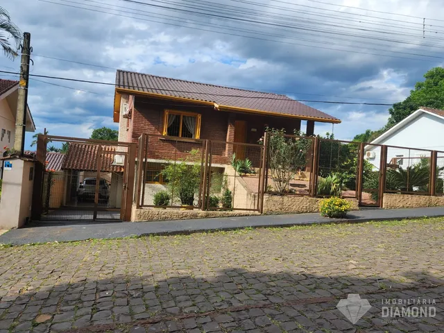 Casa com 4 dormitórios, foto 2