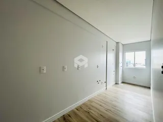 Foto de um corredor interno de uma propriedade em Lajeado.