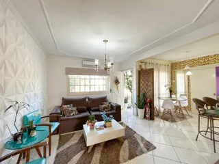 Casa com 3 dormitórios, foto 2