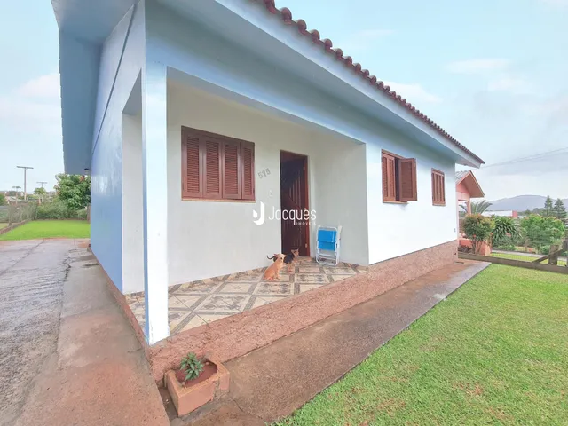 Casa com 2 dormitórios