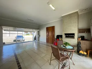 Casa com 5 dormitórios, foto 3