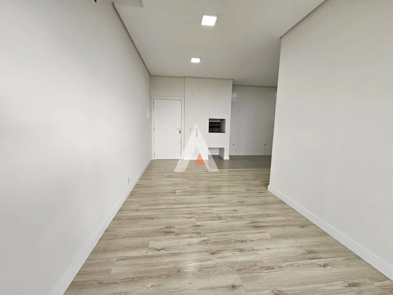 Apartamento com 2 dormitórios, foto 1