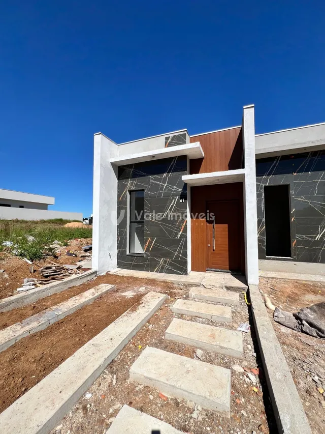 Casa geminada com 2 dormitórios, foto 1