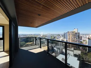Varanda com vista panorâmica da cidade de Lajeado.