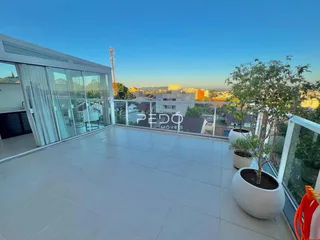Vista da varanda com vista para a paisagem urbana de Lajeado.