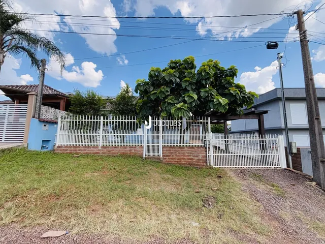 Casa com 2 dormitórios