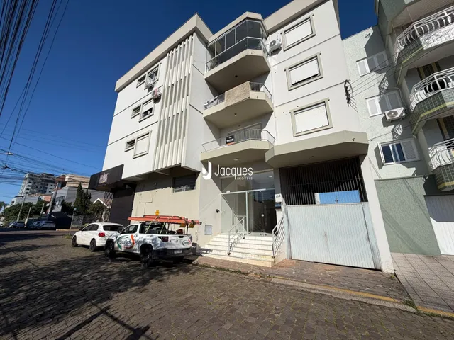 Fachada de um prédio residencial em Lajeado, Brasil.